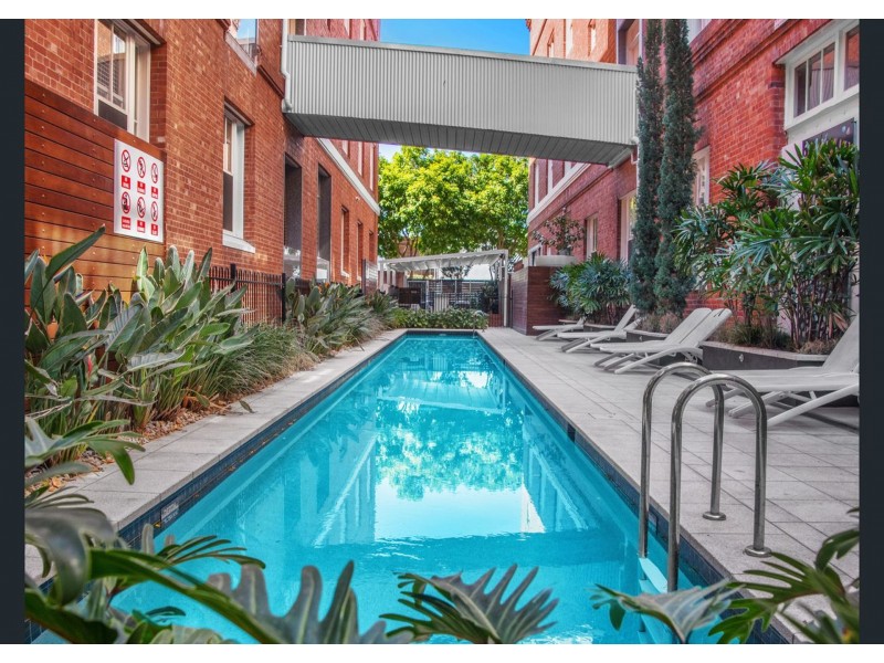 ID:7225682/64 Macquarie Street, Teneriffe QLD 4005