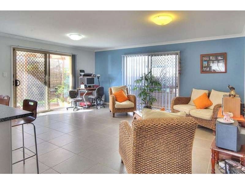 9 Lenton Place, Calamvale QLD 4116
