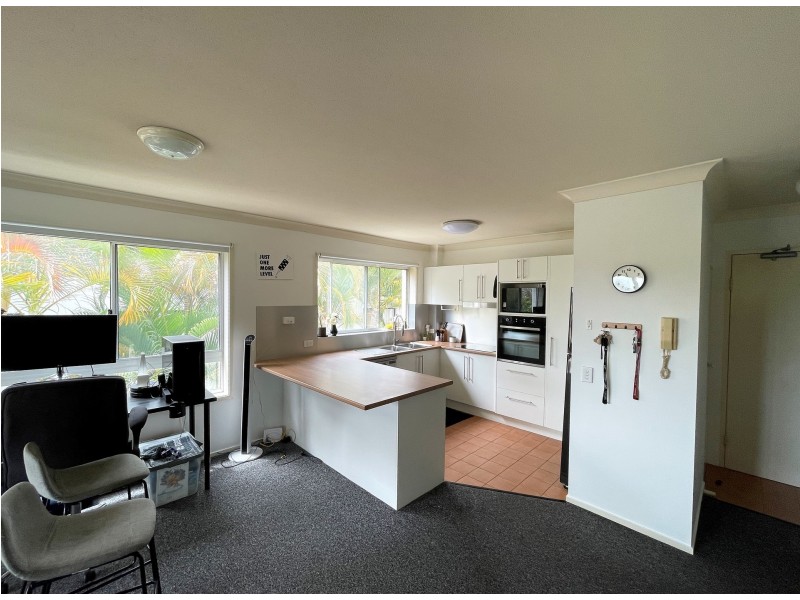 7/12 Lloyd Street, Southport QLD 4215