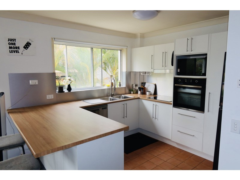 7/12 Lloyd Street, Southport QLD 4215