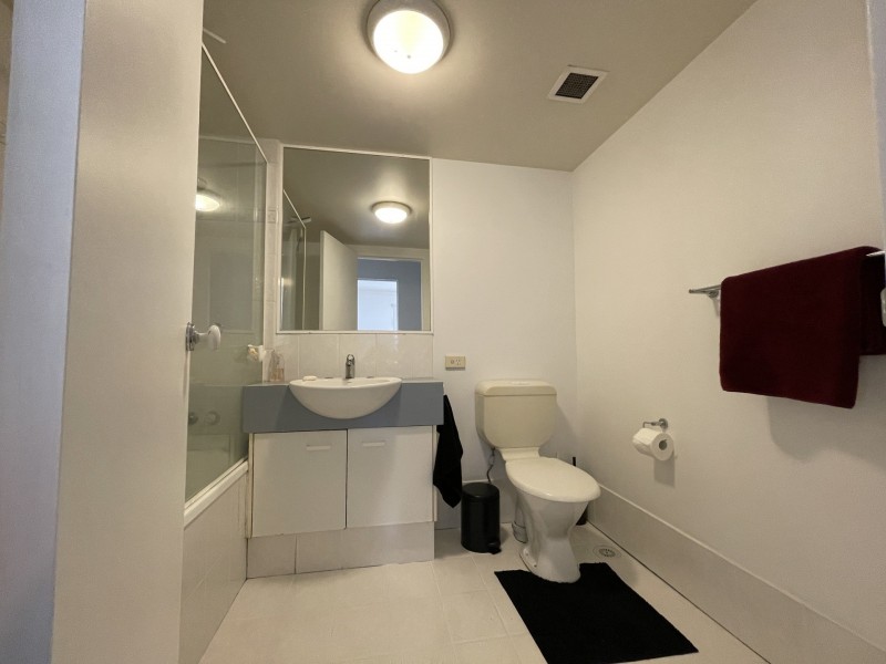 7/12 Lloyd Street, Southport QLD 4215