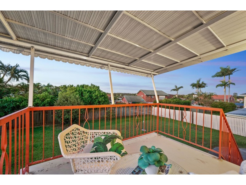 48 CADOGAN STREET, Carindale QLD 4152