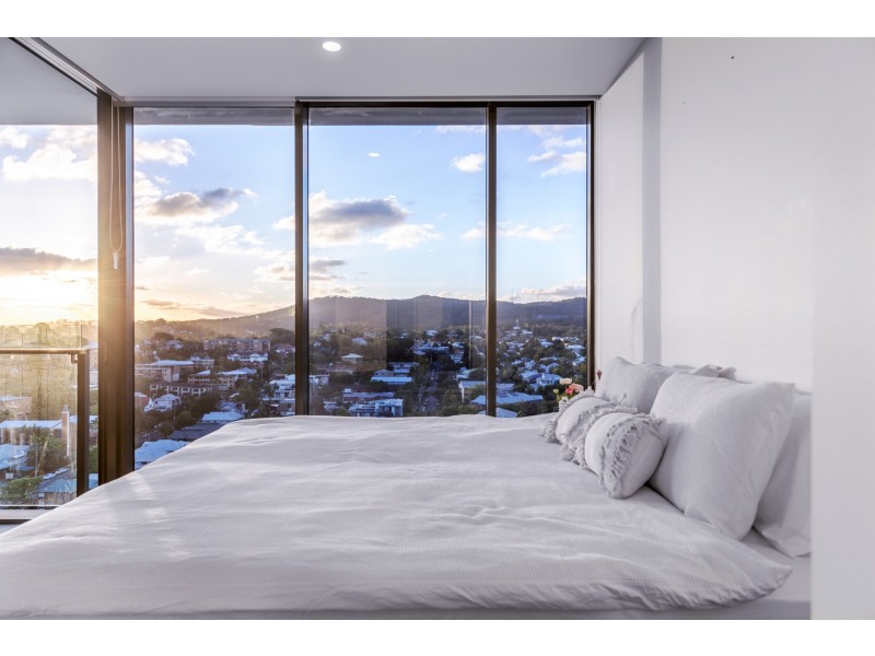 1607/52 Jephson Street, Toowong QLD 4066