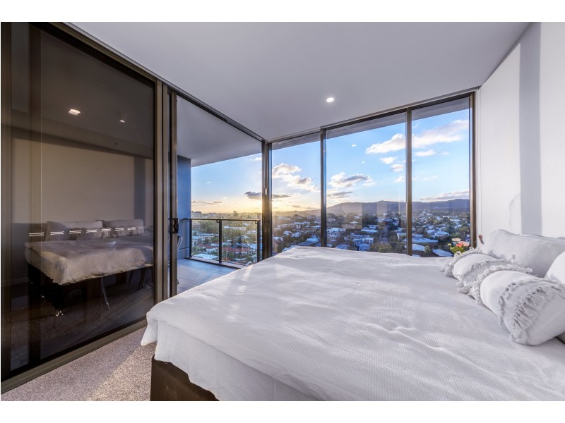 1607/52 Jephson Street, Toowong QLD 4066