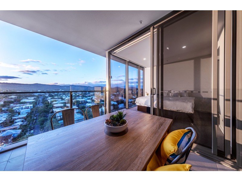 1607/52 Jephson Street, Toowong QLD 4066
