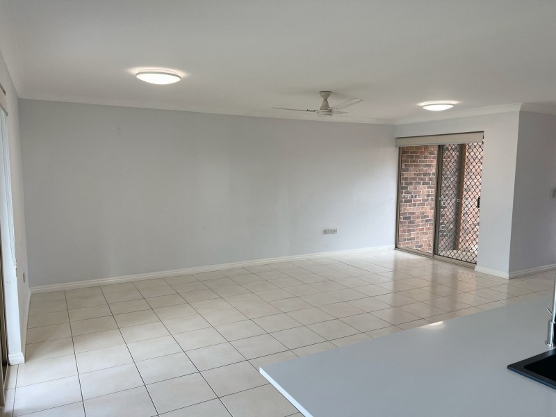 5/70 Delfin Dr, Macgregor QLD 4109