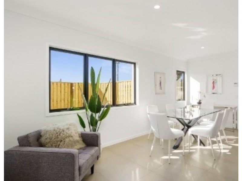 14/35 Sickle Avenue, Hope Island QLD 4212