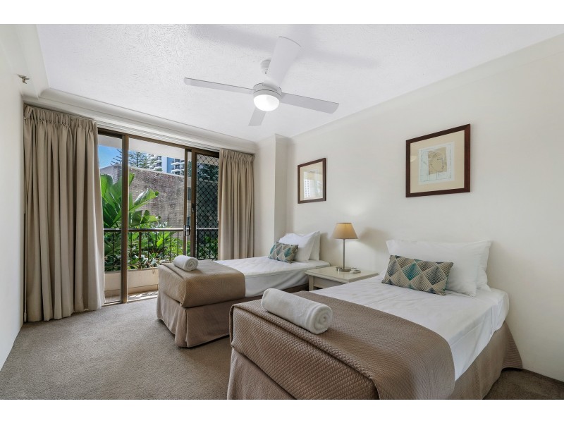 103/5 Enderley ave, Surfers Paradise QLD 4217