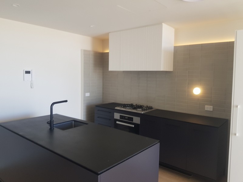 818/8 Bank Street, West End QLD 4101