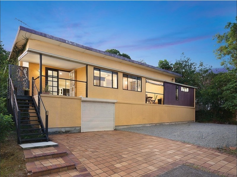 633 Moggill Road, Chapel Hill QLD 4069