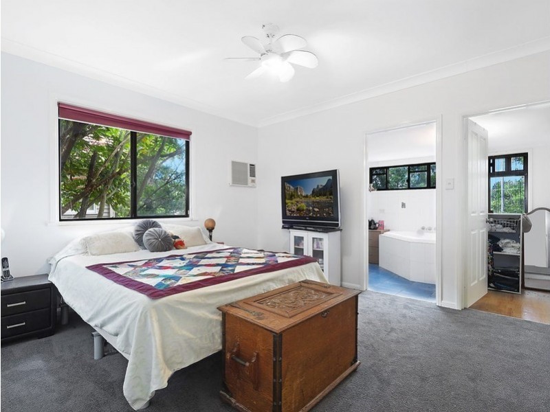 633 Moggill Road, Chapel Hill QLD 4069