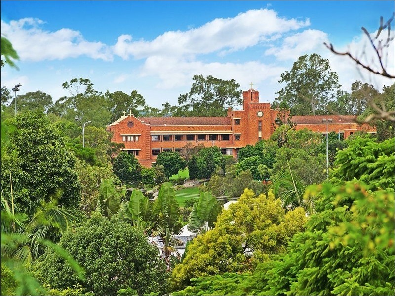 633 Moggill Road, Chapel Hill QLD 4069