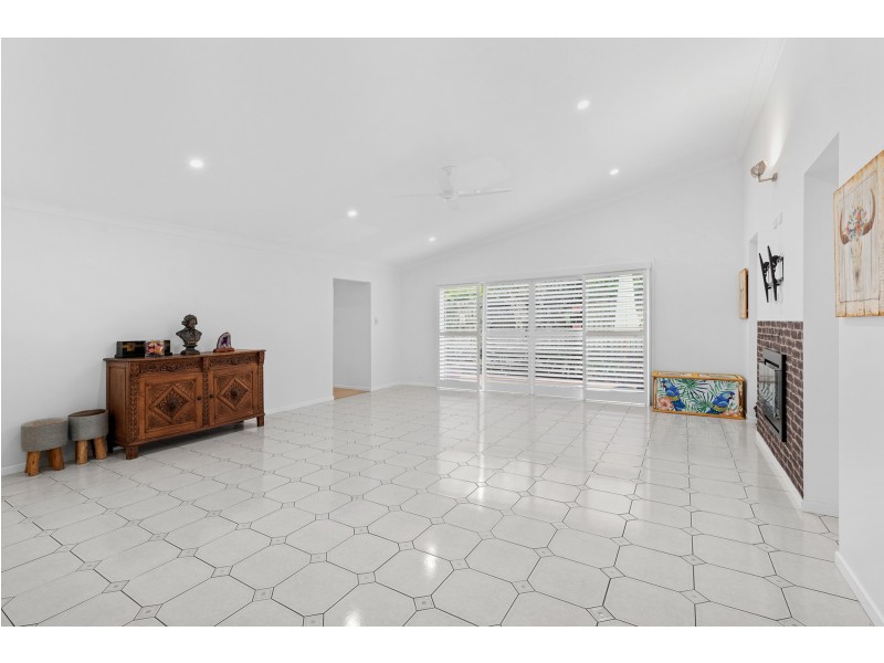 14 Cleveland Place, Stretton QLD 4116