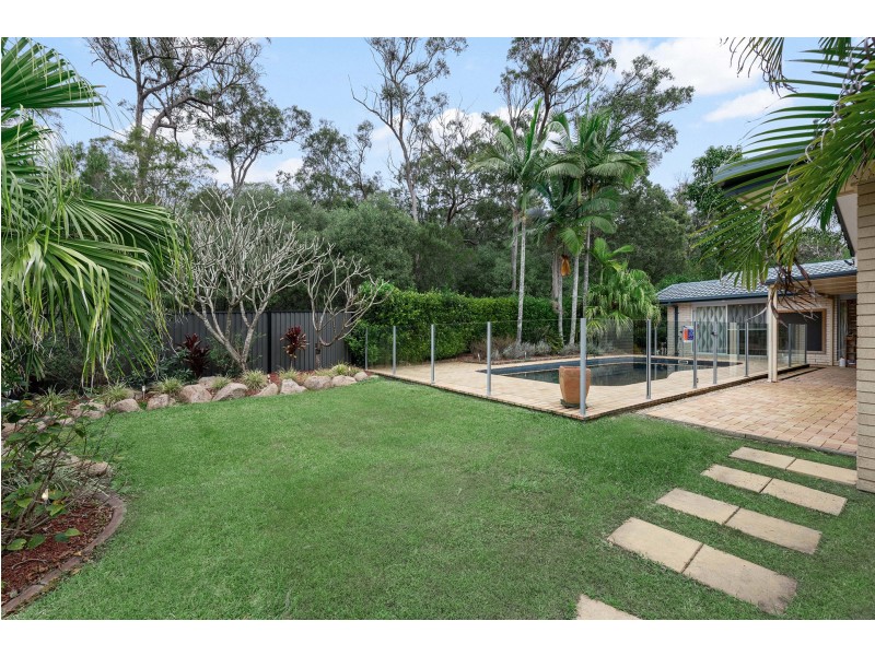14 Cleveland Place, Stretton QLD 4116