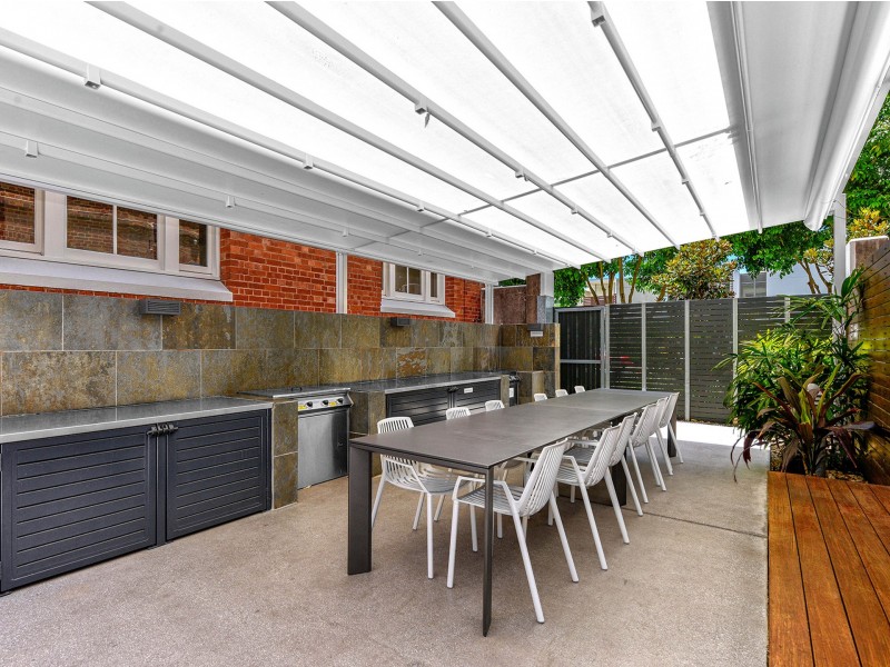 337/64 Macquarie Street, Teneriffe QLD 4005