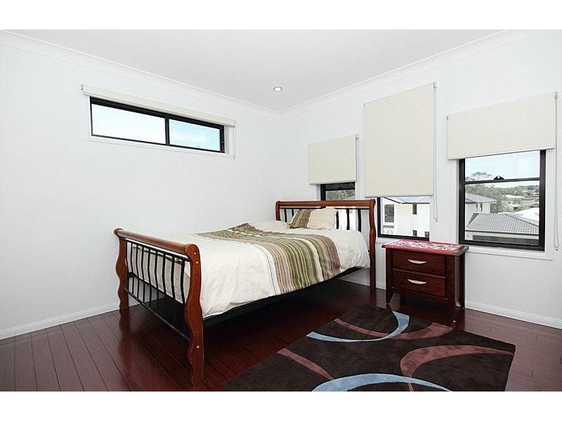 68 Alfred Circuit, Calamvale QLD 4116