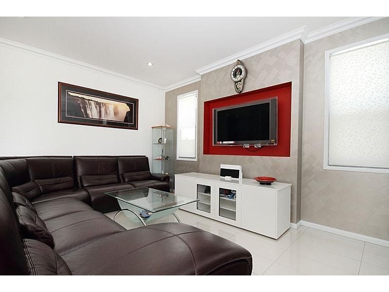 68 Alfred Circuit, Calamvale QLD 4116