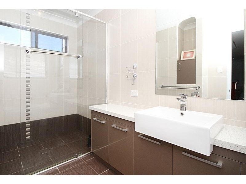 68 Alfred Circuit, Calamvale QLD 4116