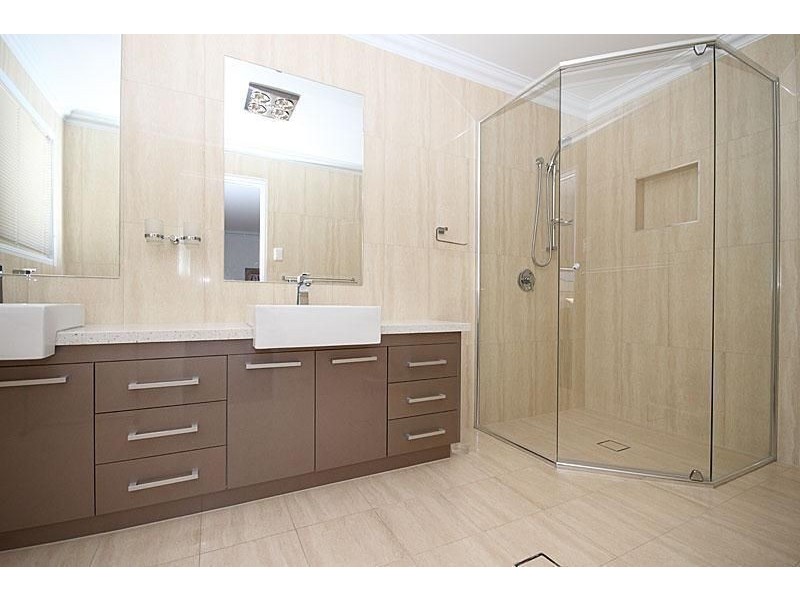 68 Alfred Circuit, Calamvale QLD 4116