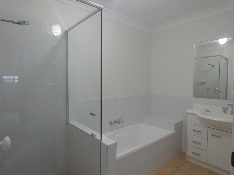 55/19 Harrow Place, Arundel QLD 4214
