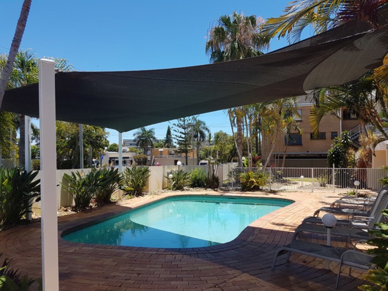 9-13 Parnoo Street, Chevron Island QLD 4217