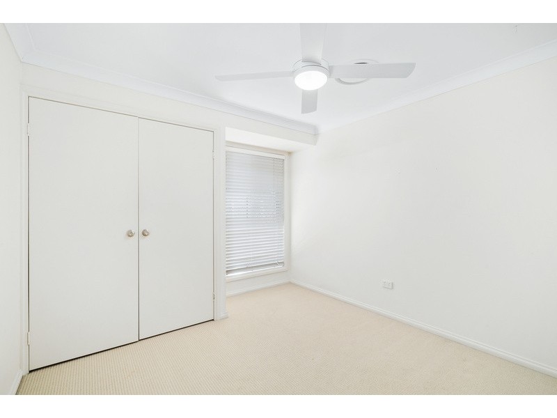 32 Ayrshire Avenue, Benowa Waters QLD 4217