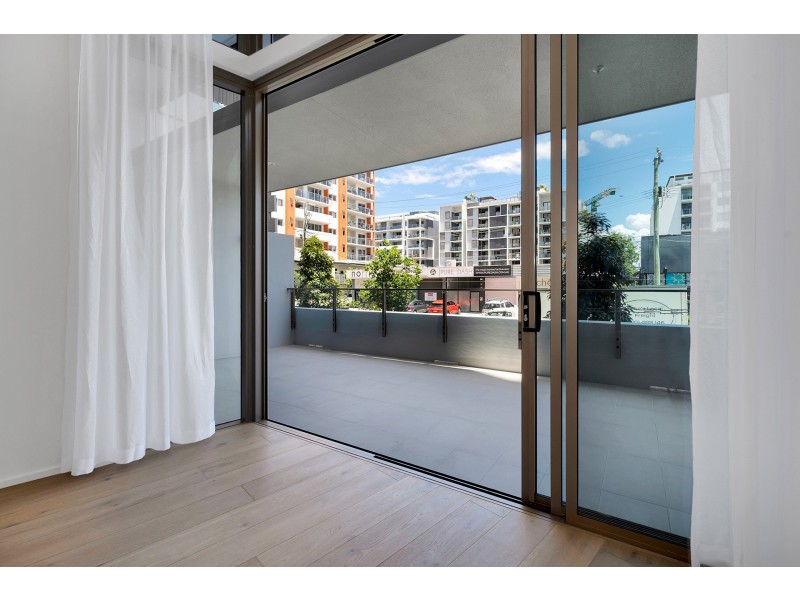 L2/9 Pidgeon close, West End QLD 4101