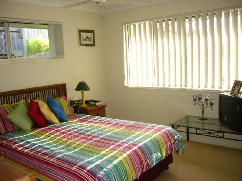 8 Buckingham Place, Eight Mile Plains QLD 4113