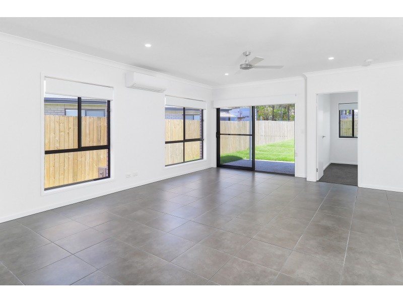 34 Aaron Circuit, Browns Plains QLD 4118