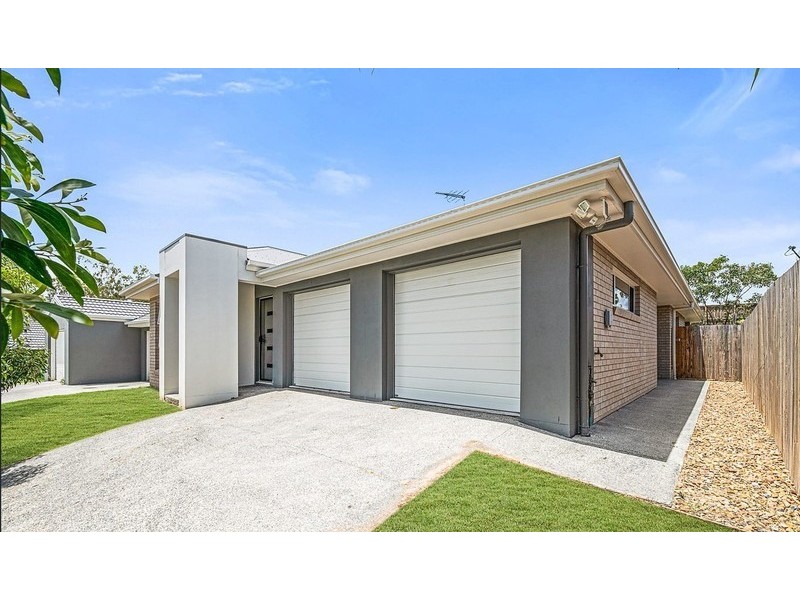2/26 Sandy Close, Browns Plains QLD 4118