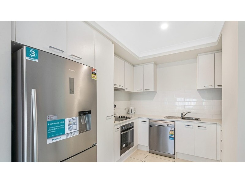 2/26 Sandy Close, Browns Plains QLD 4118