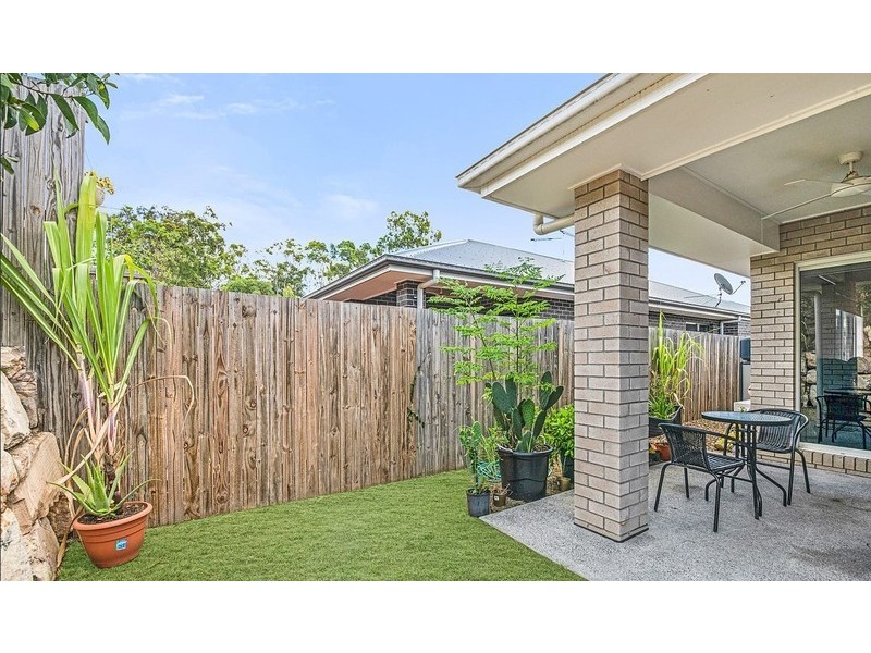 2/26 Sandy Close, Browns Plains QLD 4118