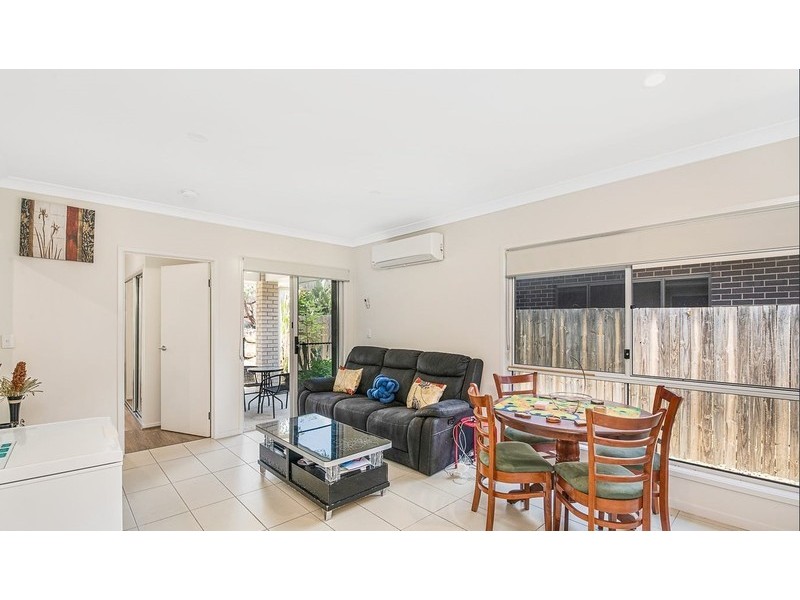 2/26 Sandy Close, Browns Plains QLD 4118