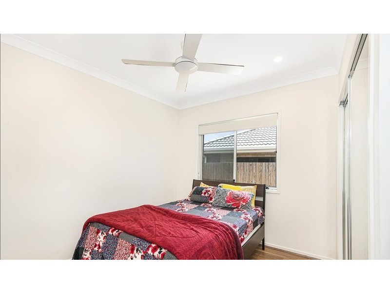 2/26 Sandy Close, Browns Plains QLD 4118
