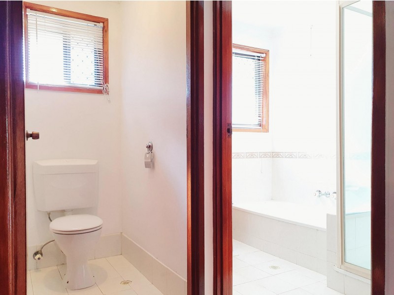 13 Clonmel Street, Regents Park QLD 4118