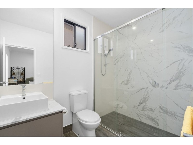 7/33 Sickle Ave, Hope Island QLD 4212