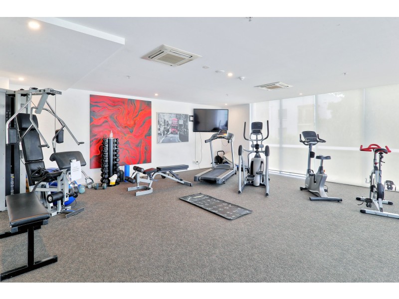 813/17 Bath Street, Labrador QLD 4215