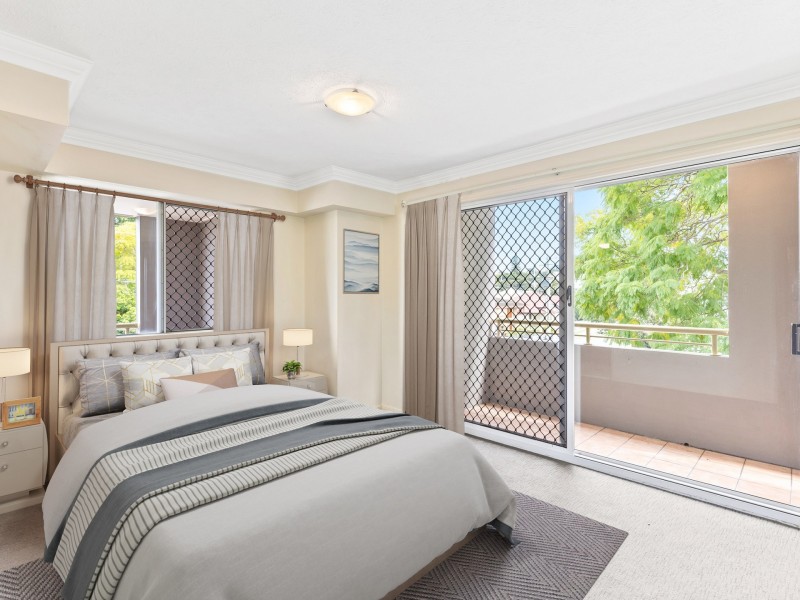 18/81 Annerley Road, Woolloongabba QLD 4102