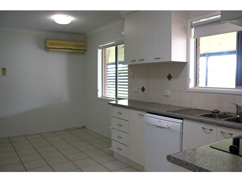 211 Anzac Avenue, Marian QLD 4753