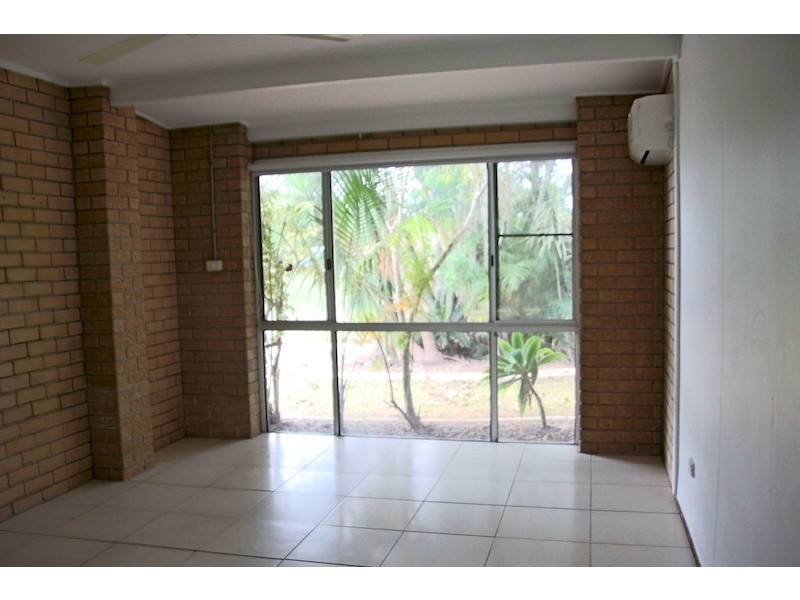 211 Anzac Avenue, Marian QLD 4753