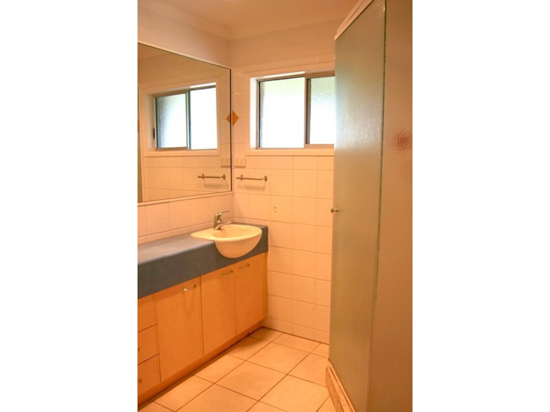 211 Anzac Avenue, Marian QLD 4753