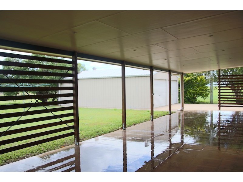 211 Anzac Avenue, Marian QLD 4753