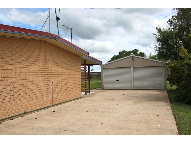 211 Anzac Avenue, Marian QLD 4753