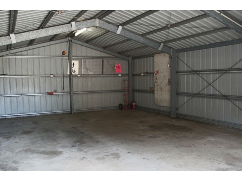 211 Anzac Avenue, Marian QLD 4753