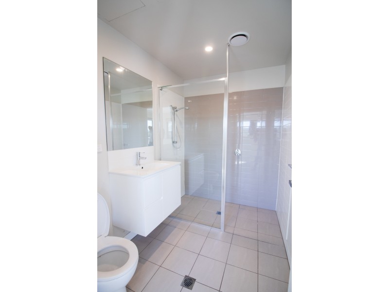 U0309/15 Bland Street, Coopers Plains QLD 4108
