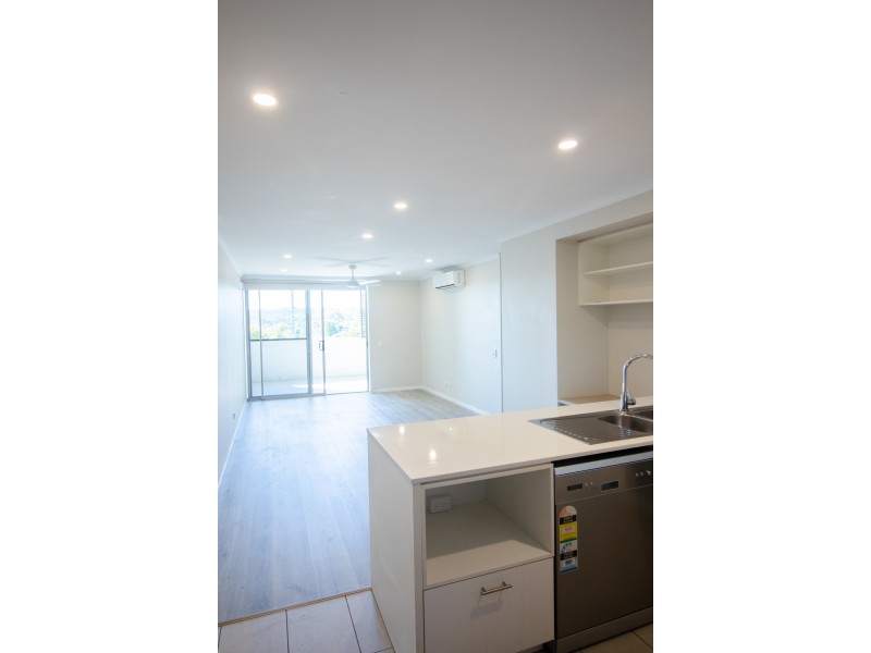 U0309/15 Bland Street, Coopers Plains QLD 4108