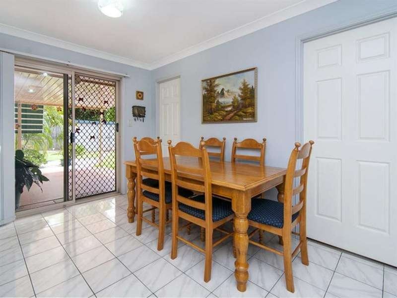 93 Federation Drive, Hillcrest QLD 4118
