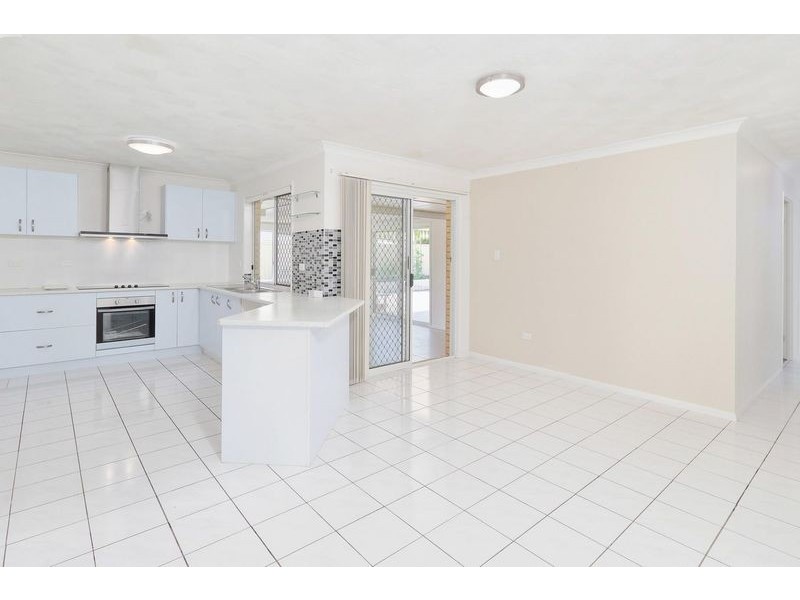 174 Kameruka Street, Calamvale QLD 4116