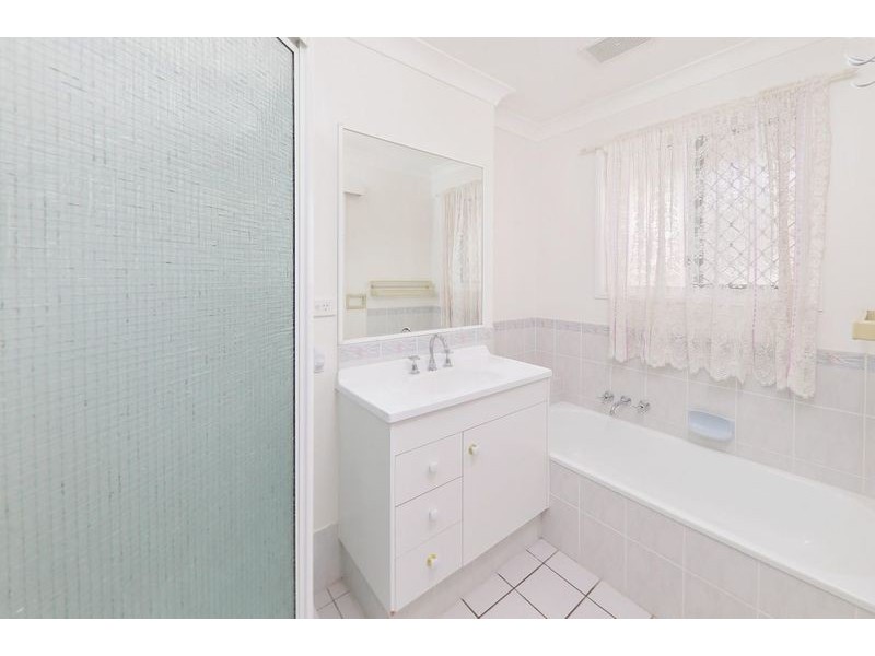 174 Kameruka Street, Calamvale QLD 4116