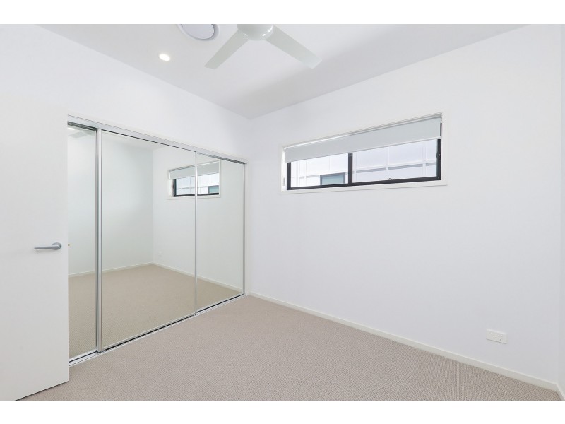 52/8 Ben Dally Drive, Helensvale QLD 4212